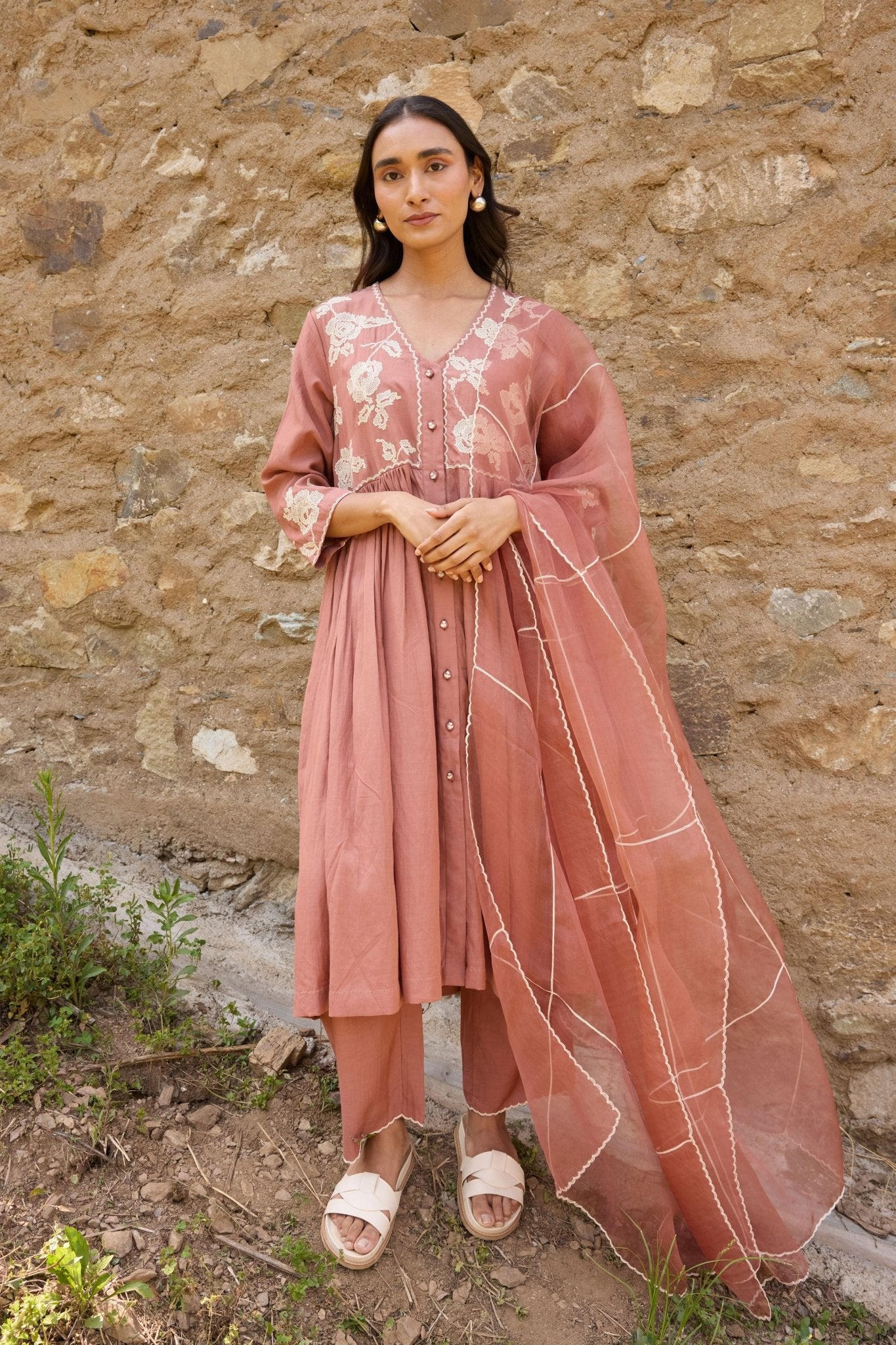 Brown Trousers - Ayaka - Elahe