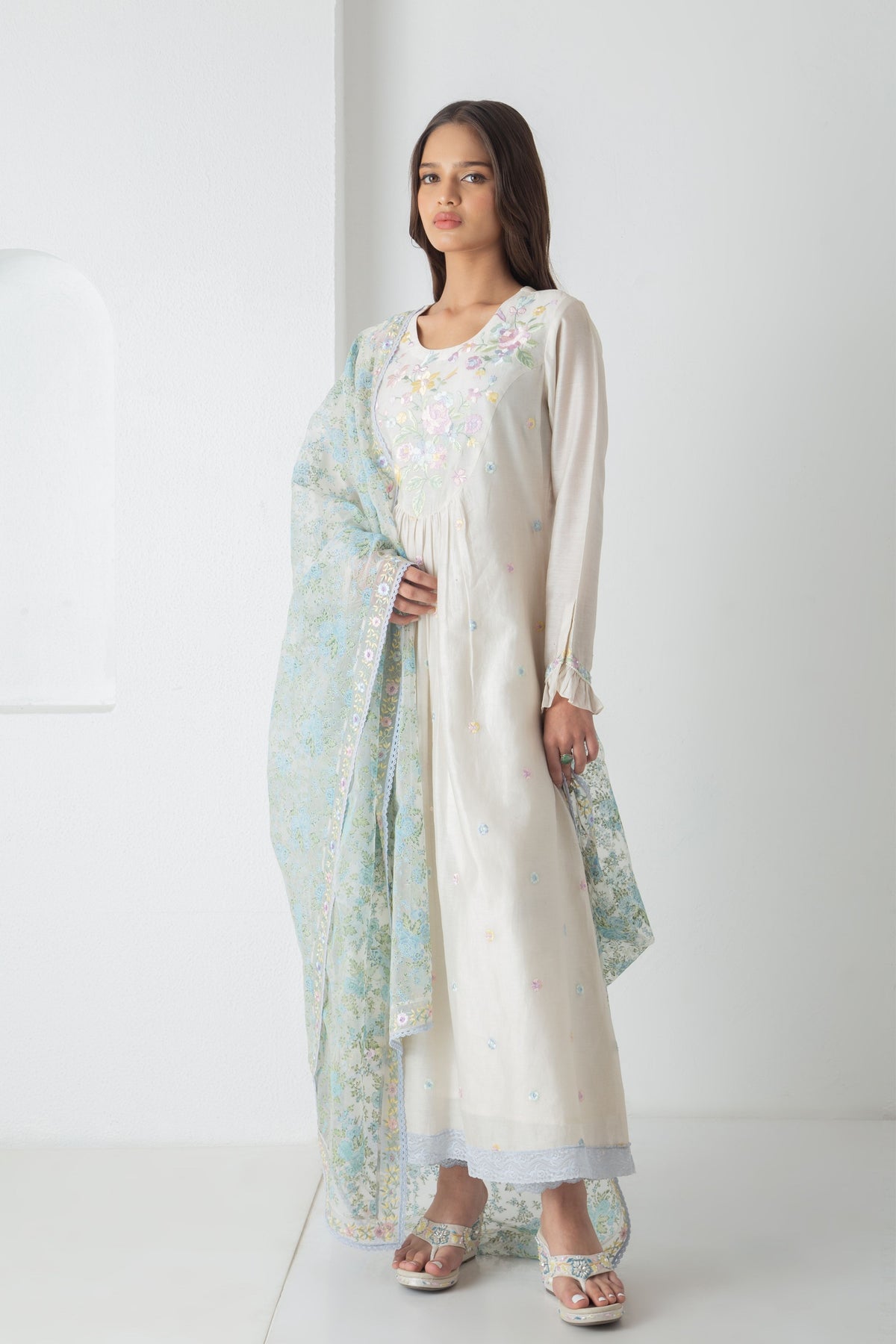 Ivory Yeva Kurta Set