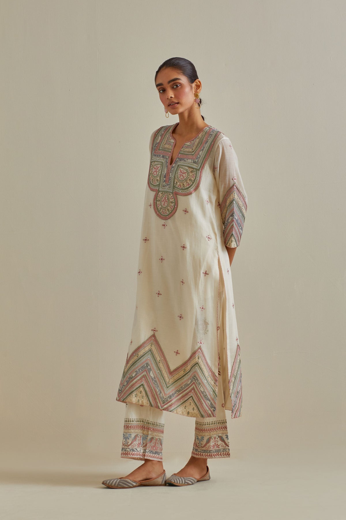 Pink Thread Embroidered Kurta Set