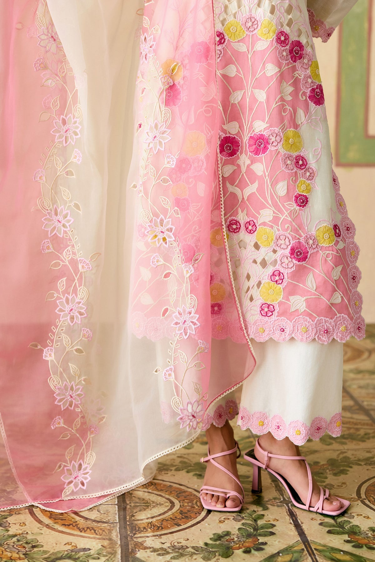 Applique Kurta Set