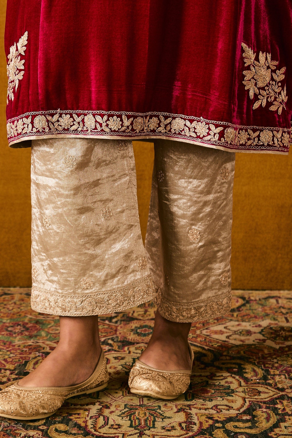 Ritvi Kurta Set