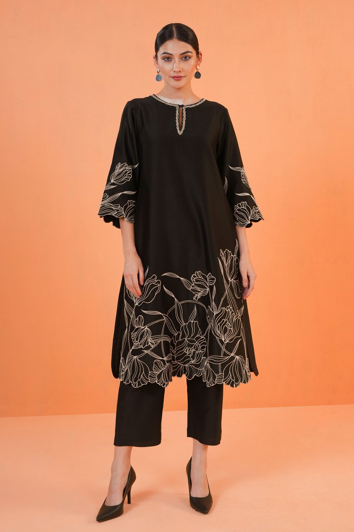 Black Oasis Tunic Set
