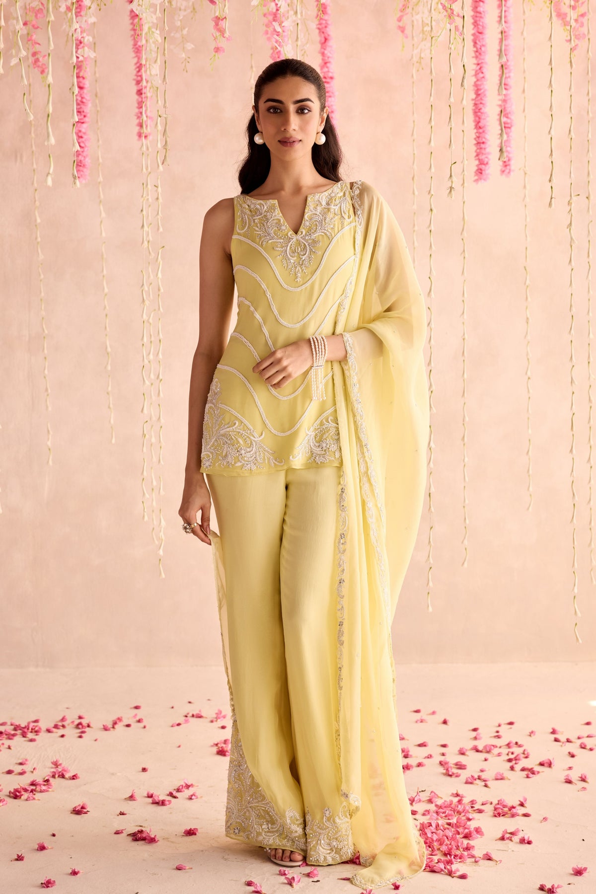 Carnation Kurta Set