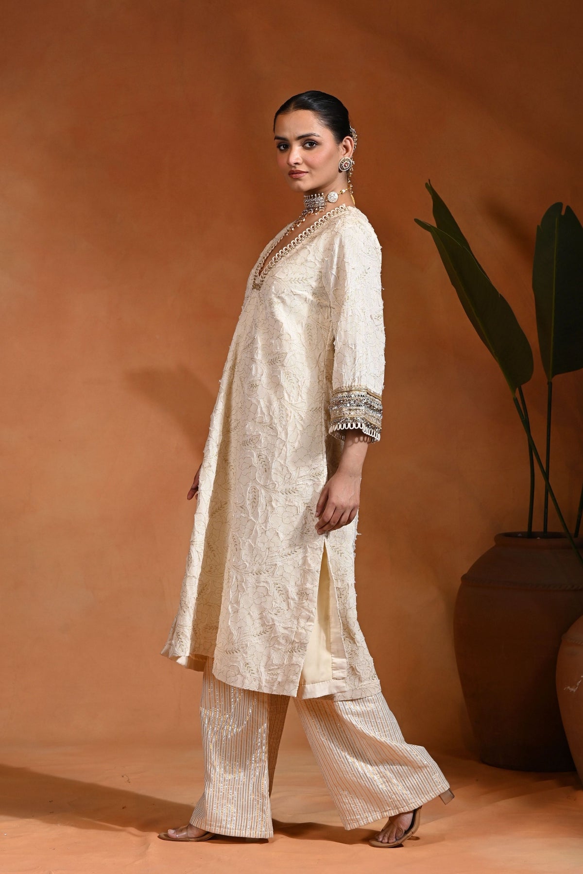Ivory Gold Shubhra Set