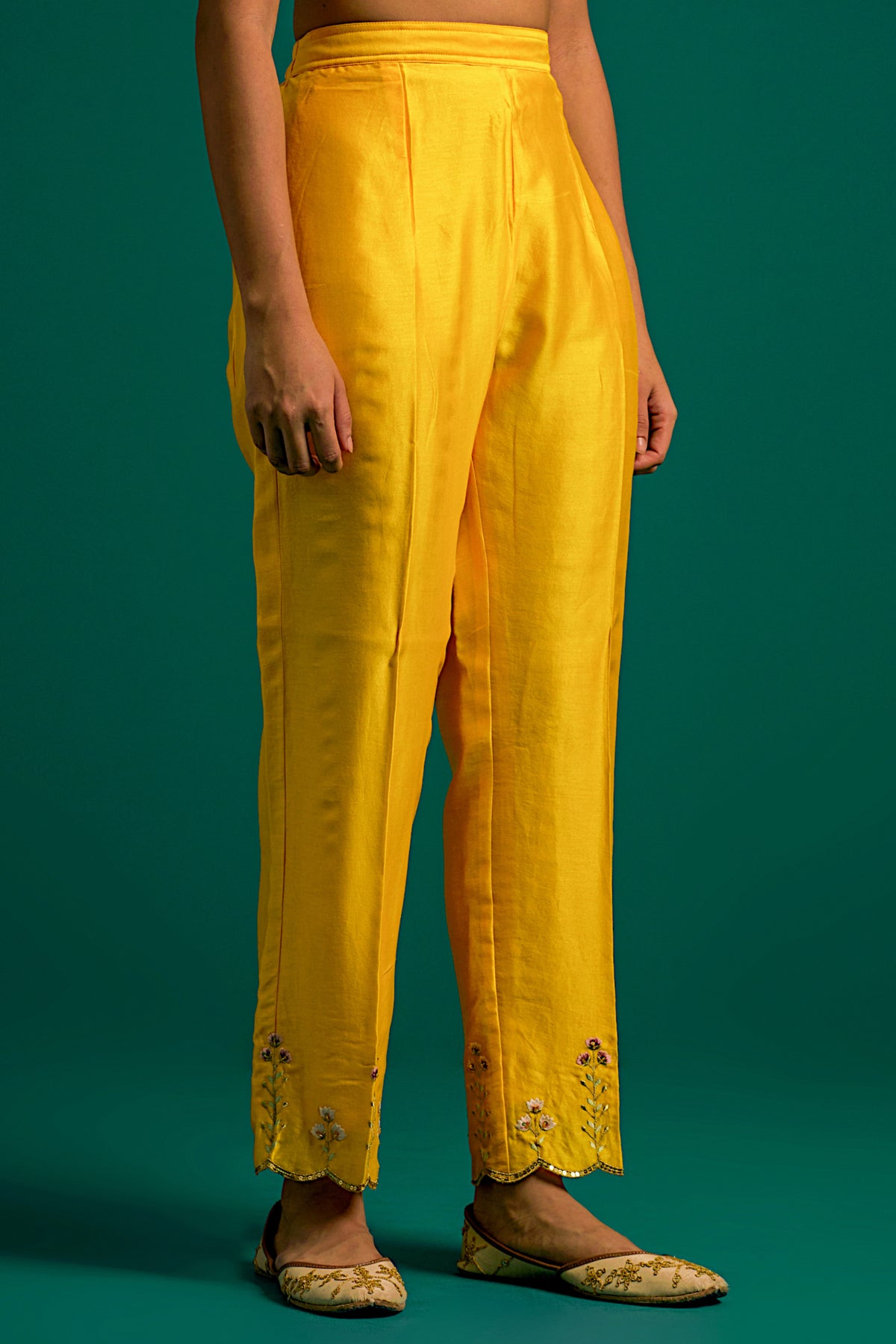 Yellow Silk Chanderi Kurta Set With Wine Dupatta