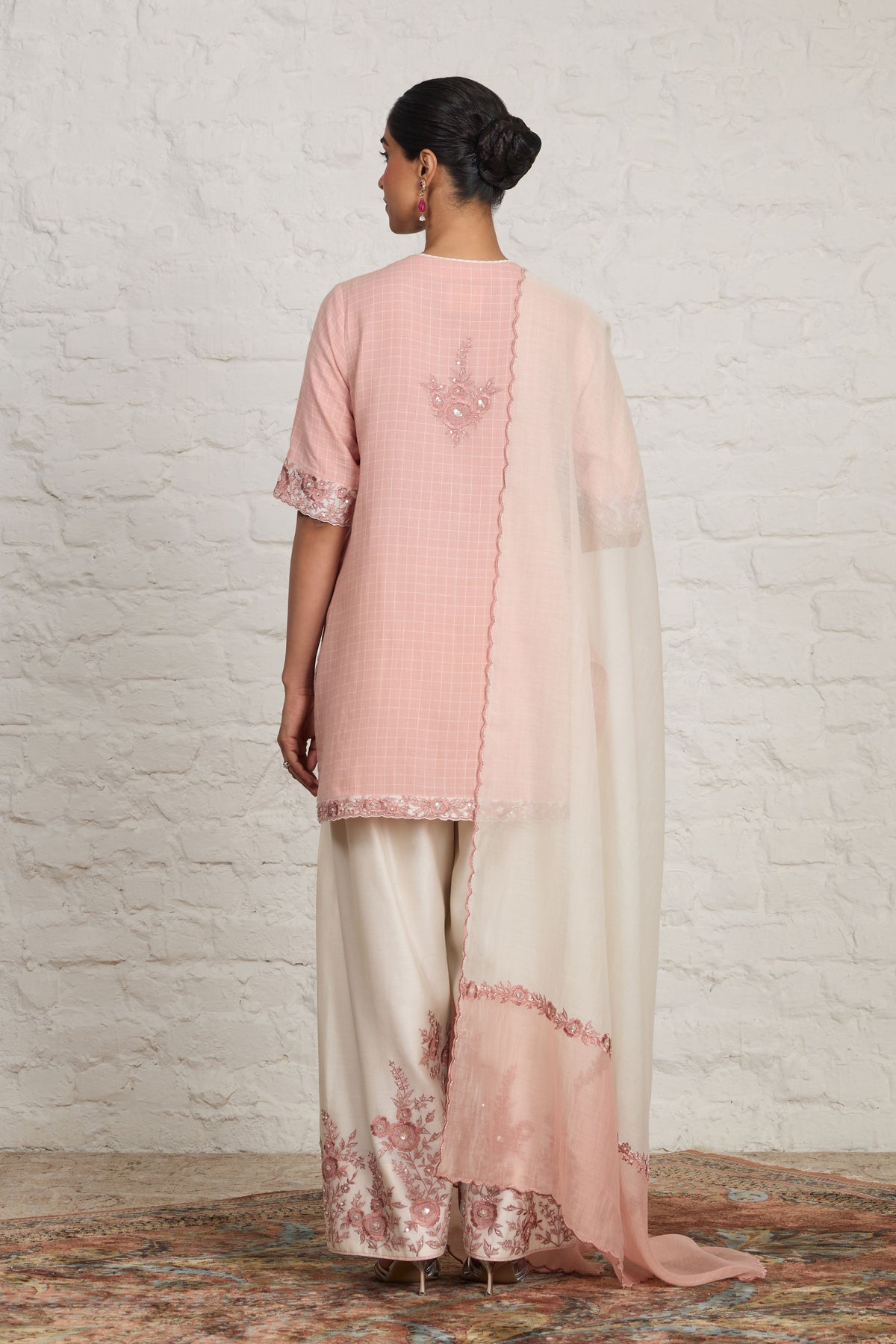 Evelyn Short Kurta Set