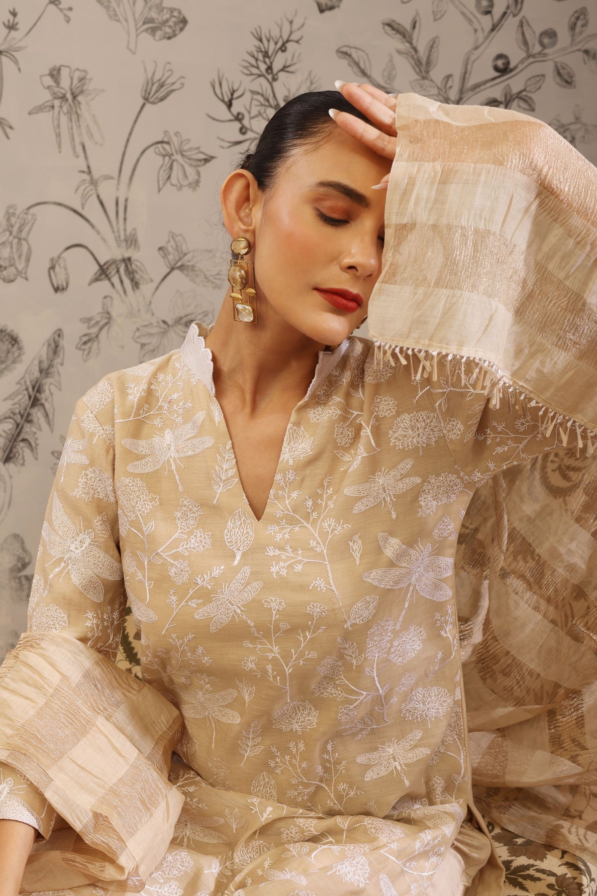 Gulma Beige Kurta Set