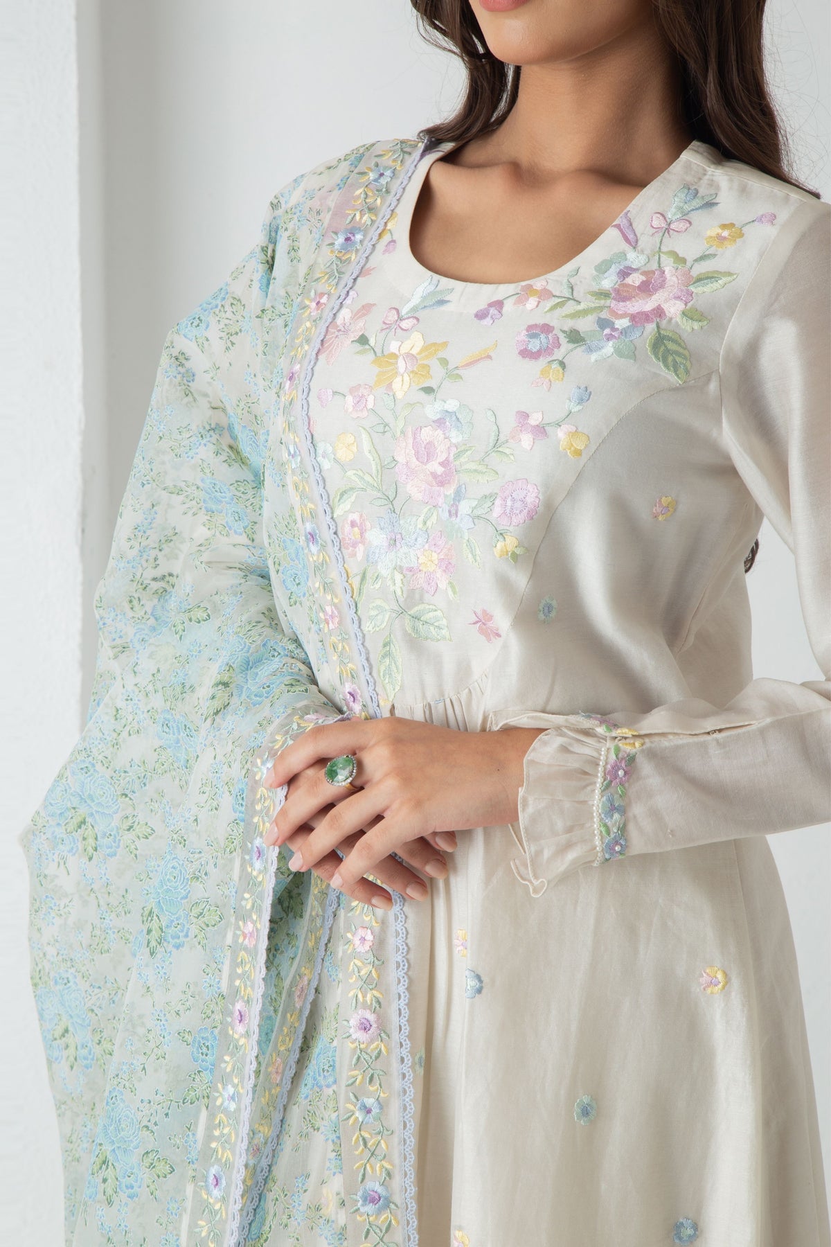 Ivory Yeva Kurta Set