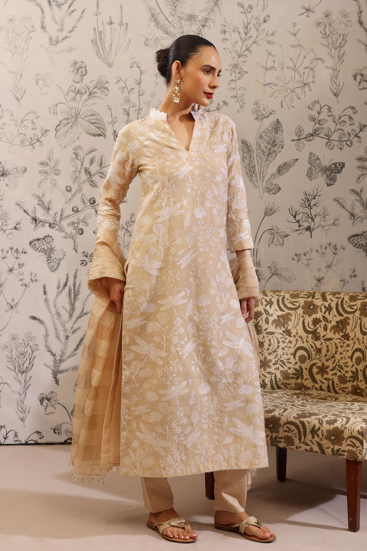 Gulma Beige Kurta Set