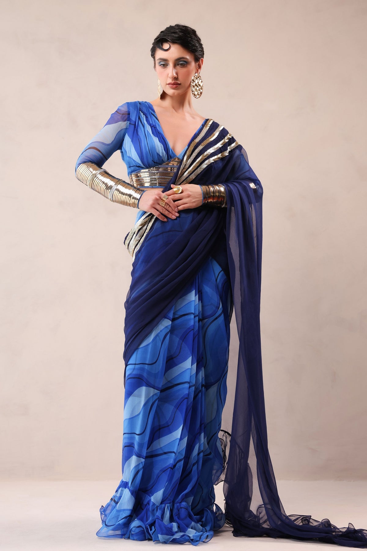 Hollywood Saree With Cinema Blouse