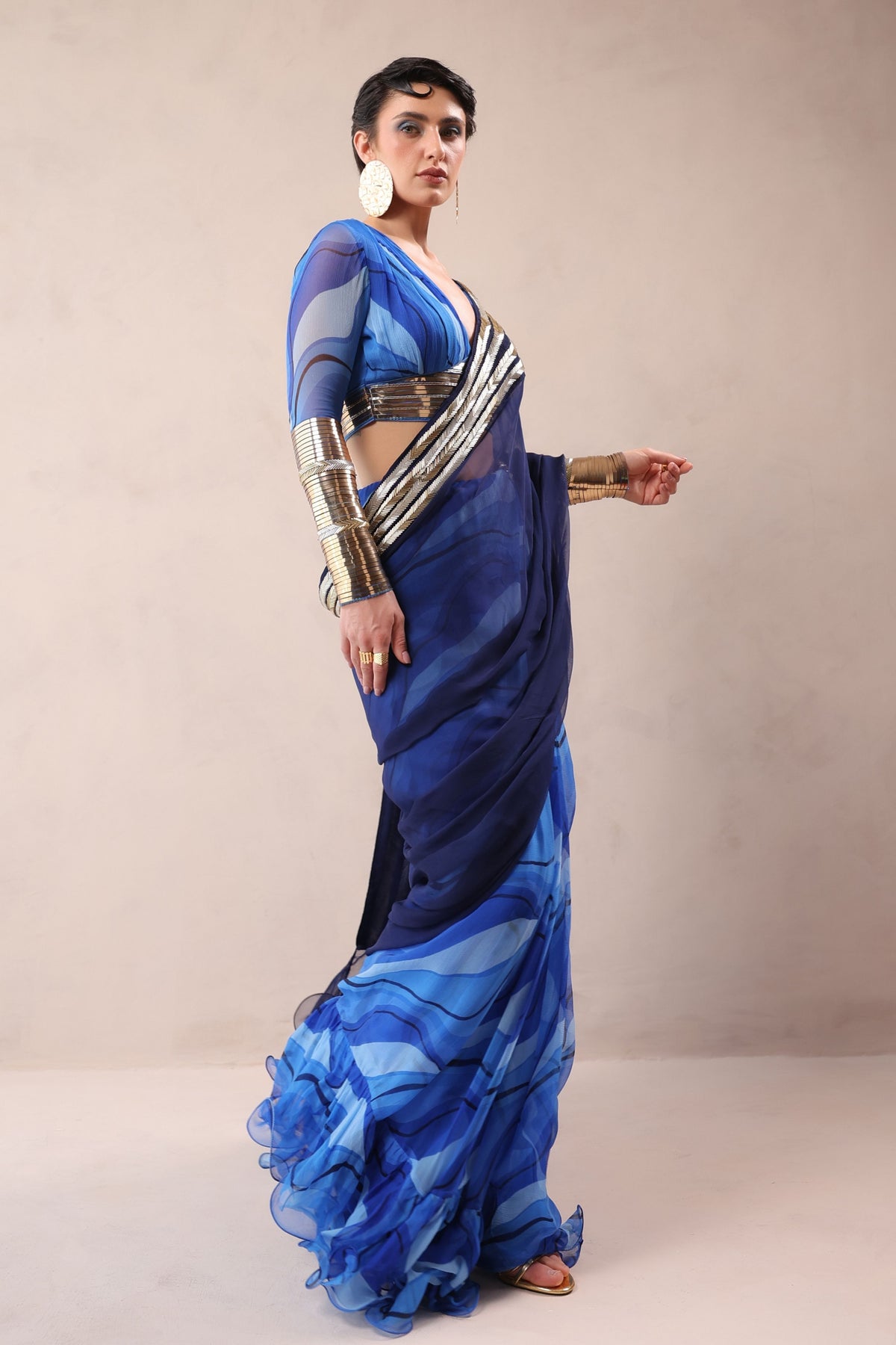 Hollywood Saree With Cinema Blouse
