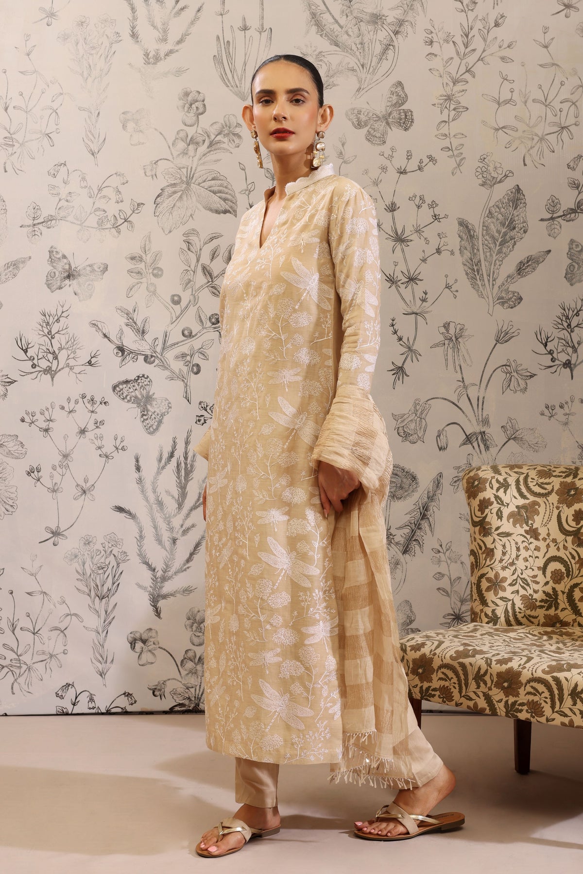 Gulma Beige Kurta Set