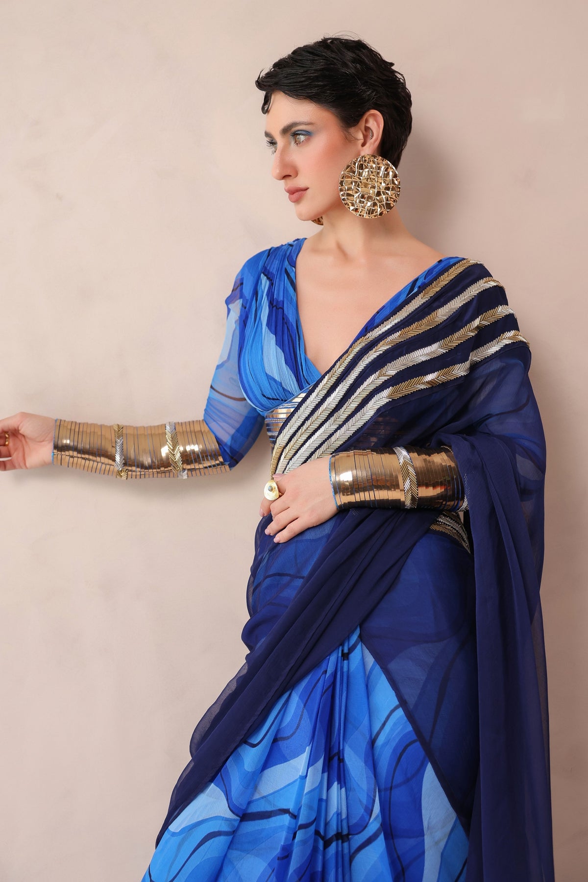 Hollywood Saree With Cinema Blouse