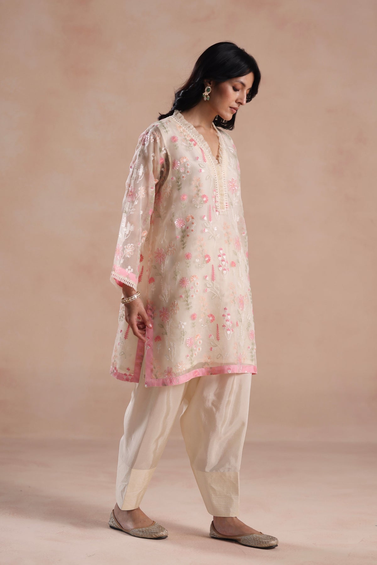 Eraya Ivory Kurta Set
