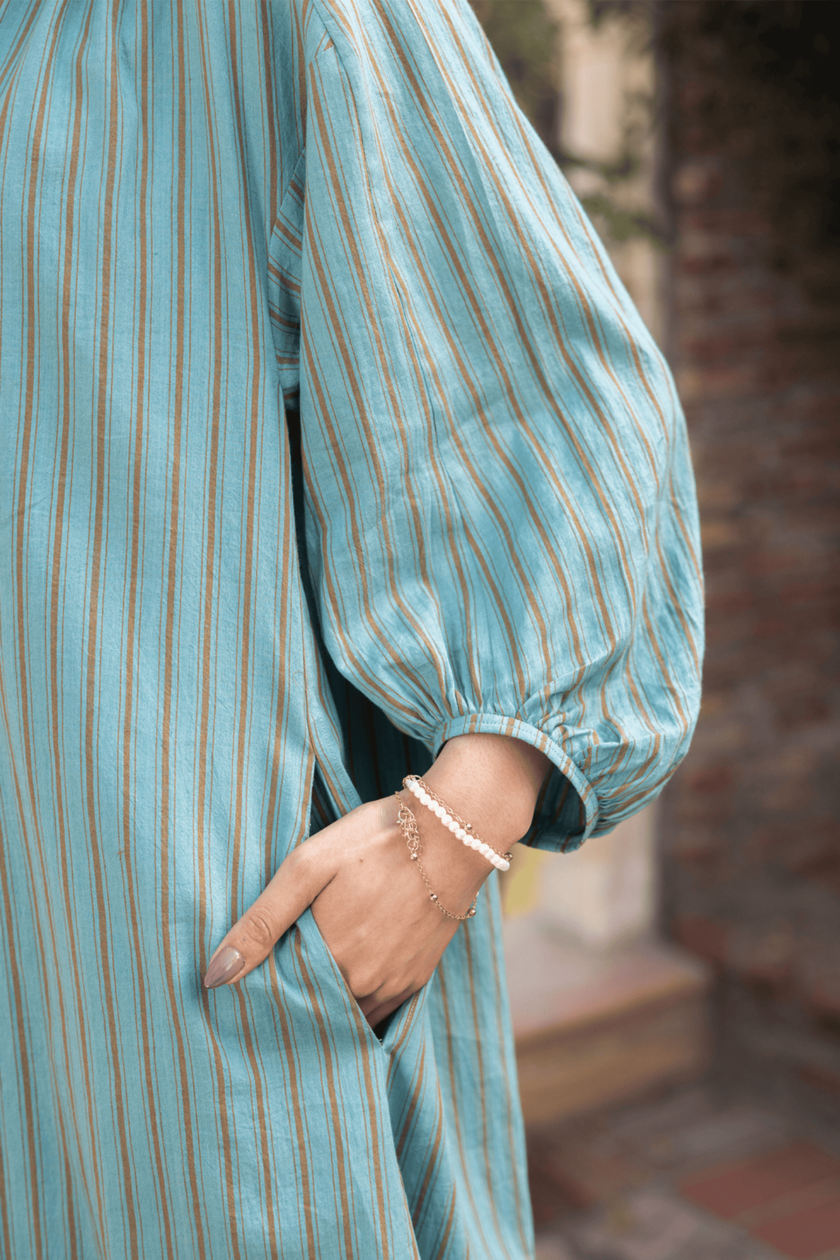 Lost-in-time Striped Teal Kurta Set