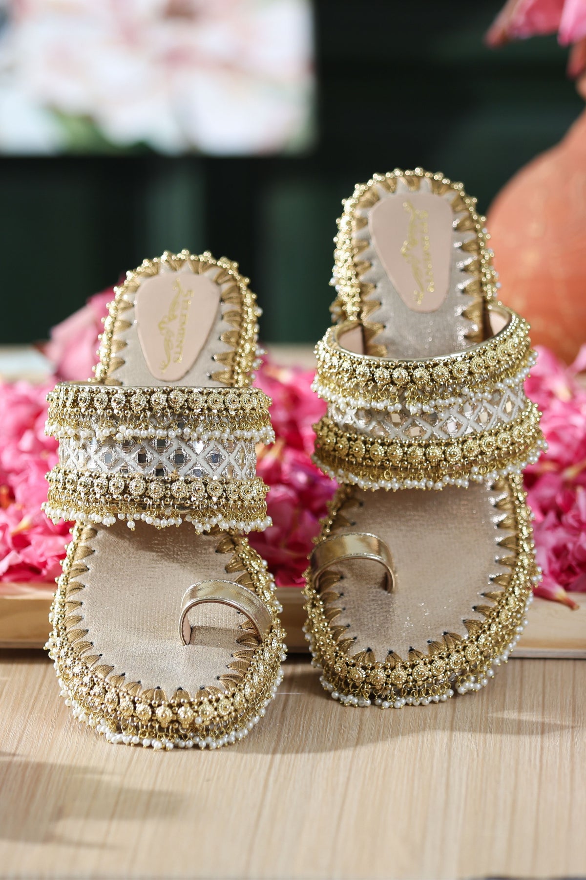 Charita Wedges