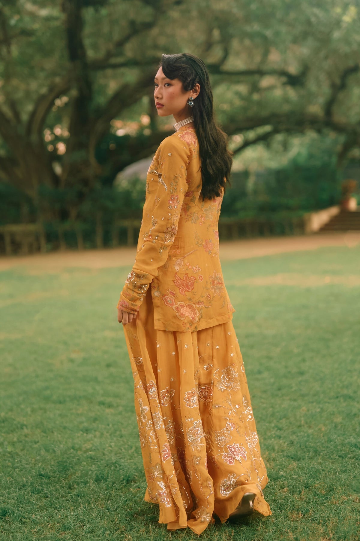 Leonara Sharara Set