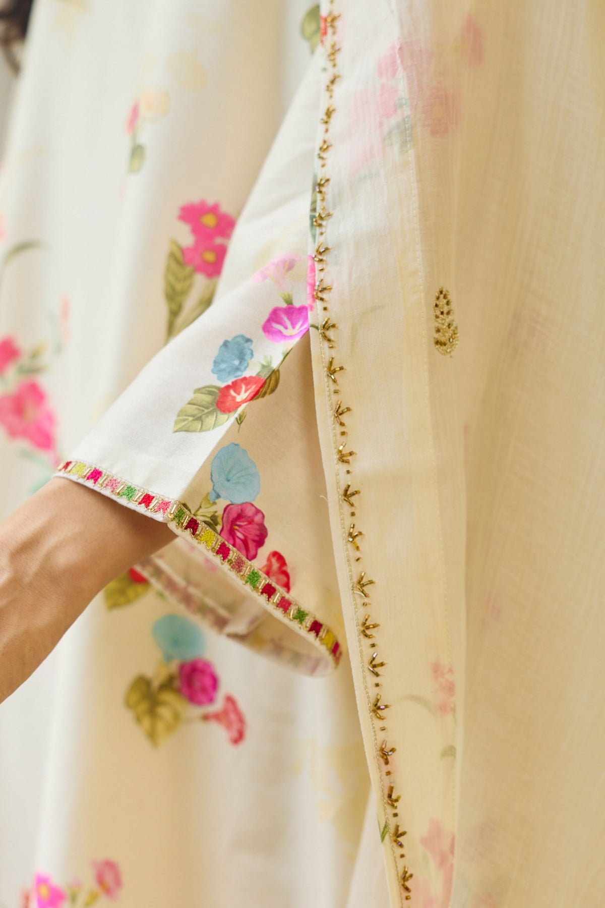 Mania Dupatta