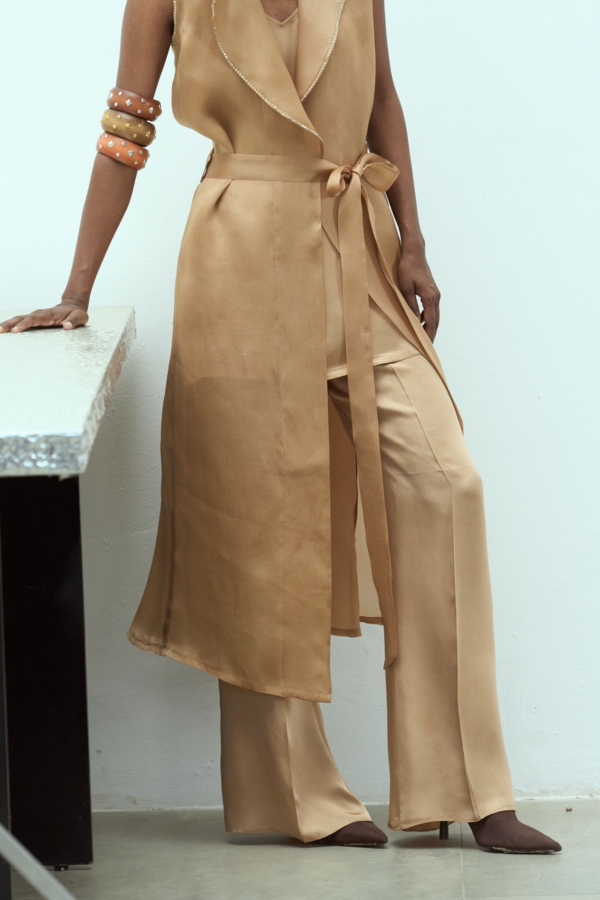 Sunlit Beige Zinnia Set