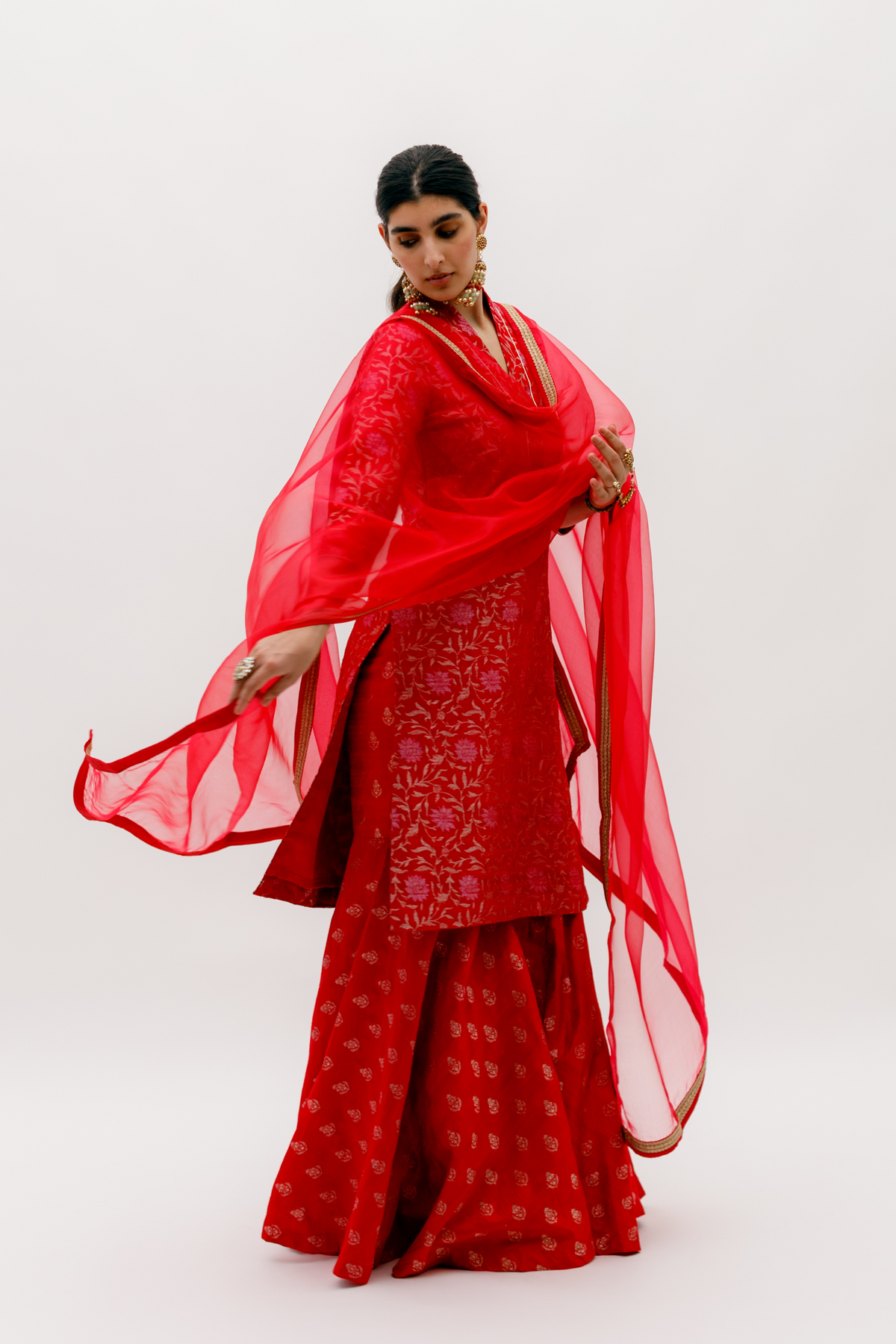 Red Benarasi Jaal Kurta Butti Sharara set