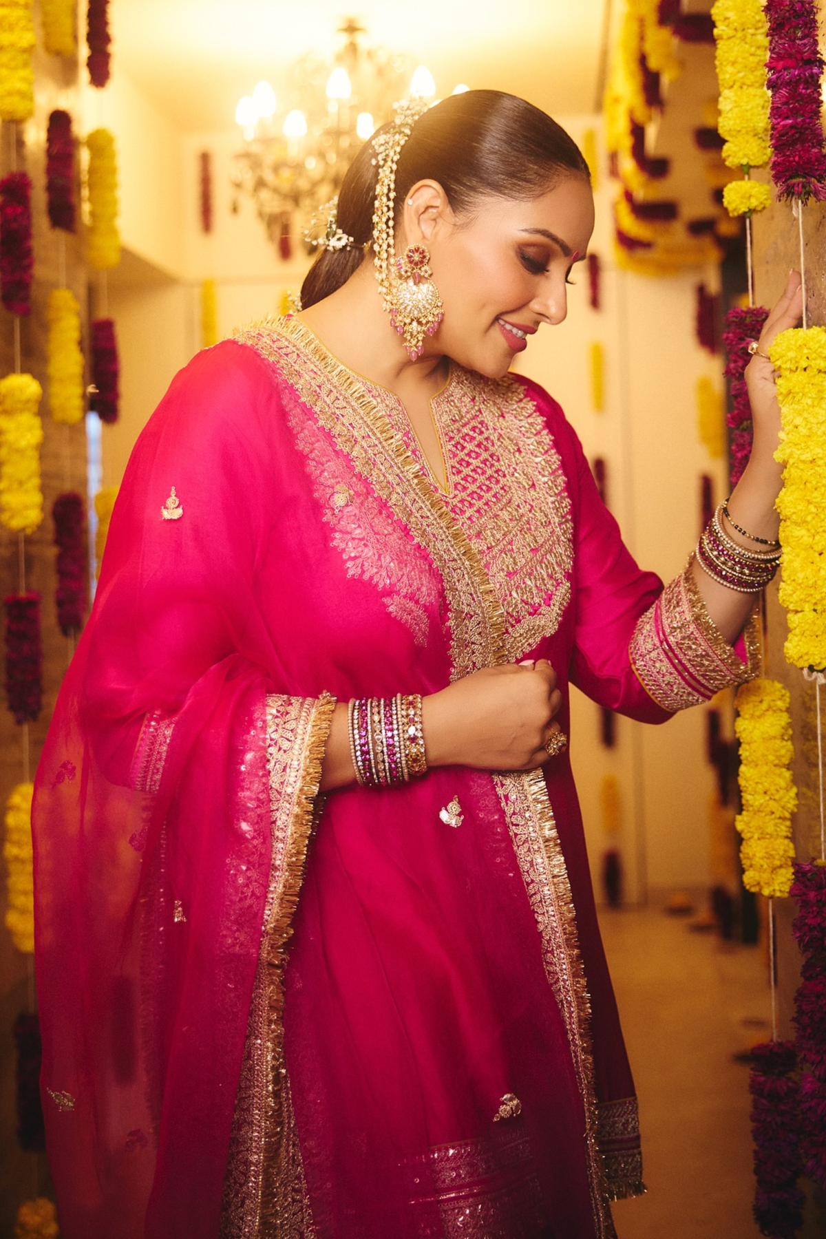 Bipasha Basu in Gopi Vaid
