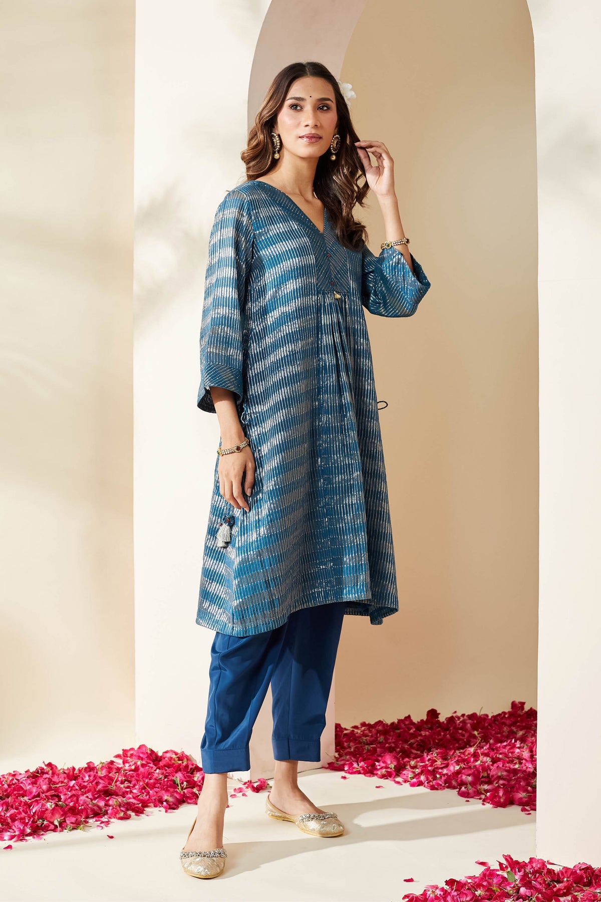Blue Zari Stripe Kurta Set