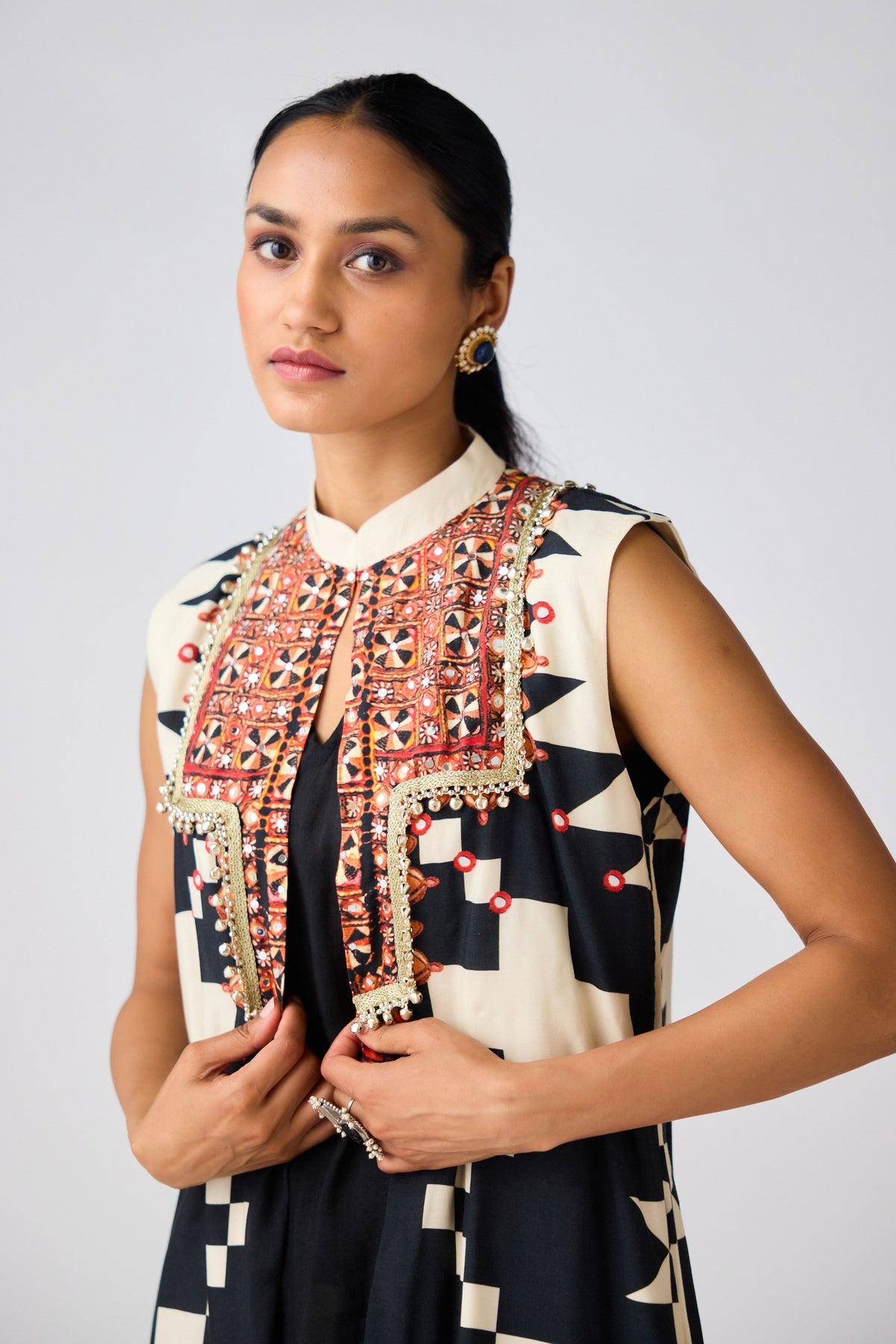Black Abstract Print Tunic Set
