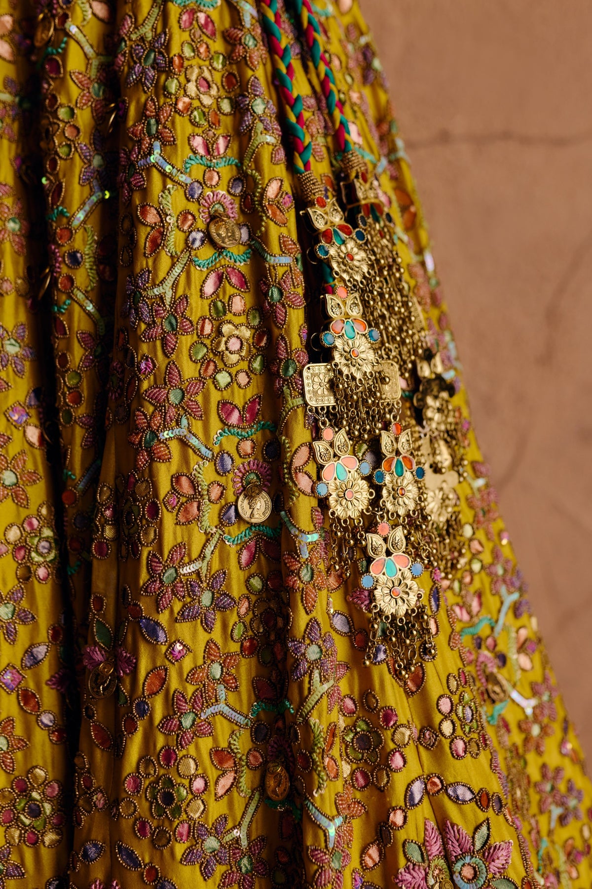 Suvarni Lehenga Set