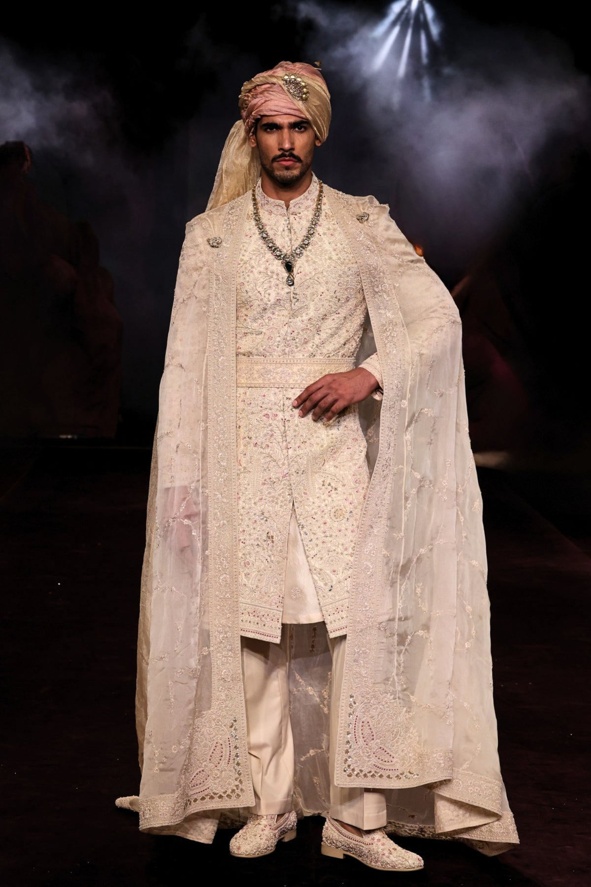 Vardhan Sherwani Set