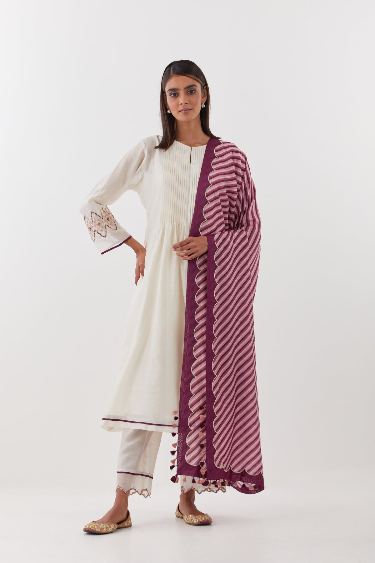 Kusum Ivory Kurta Set