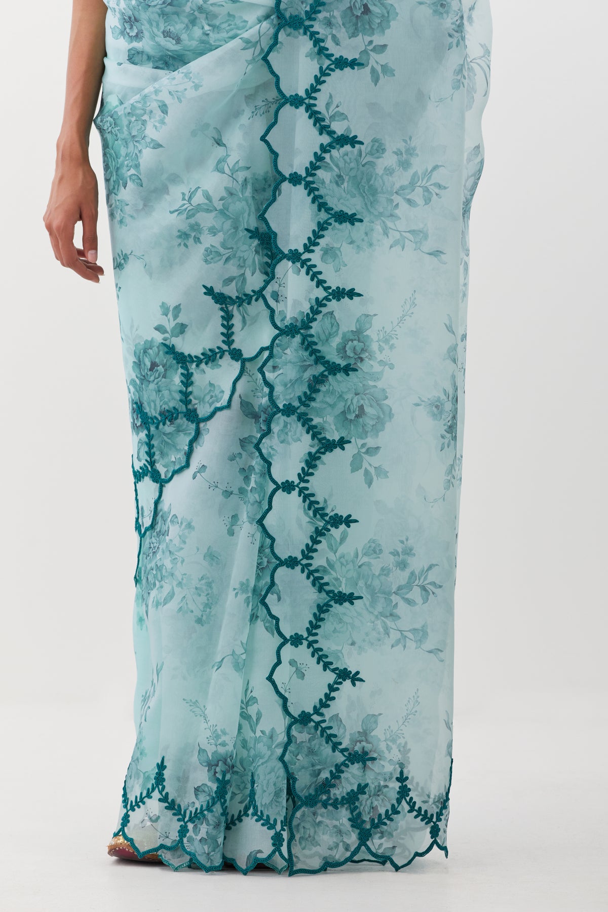 Guldasta Aqua Blue Saree Set