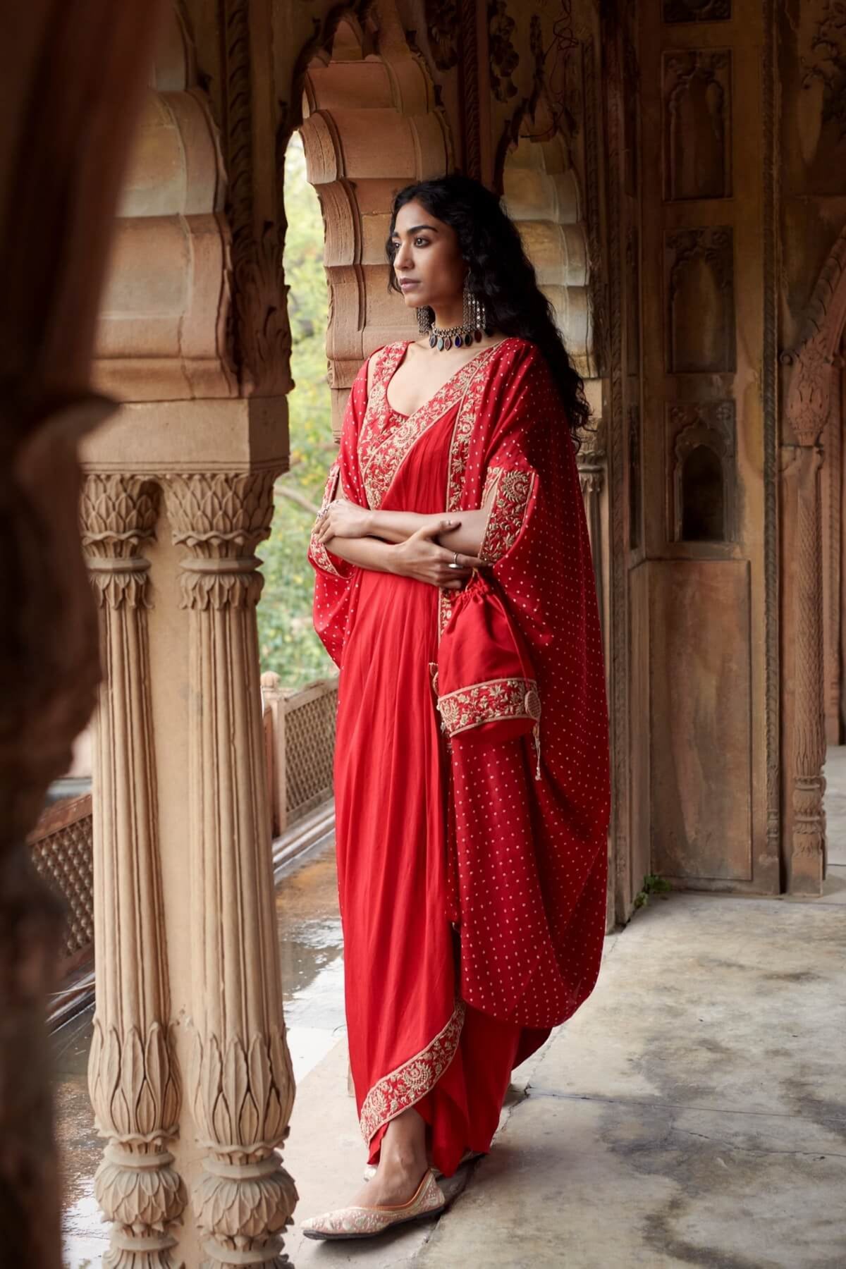 Bandhani Chandbali Cape Set