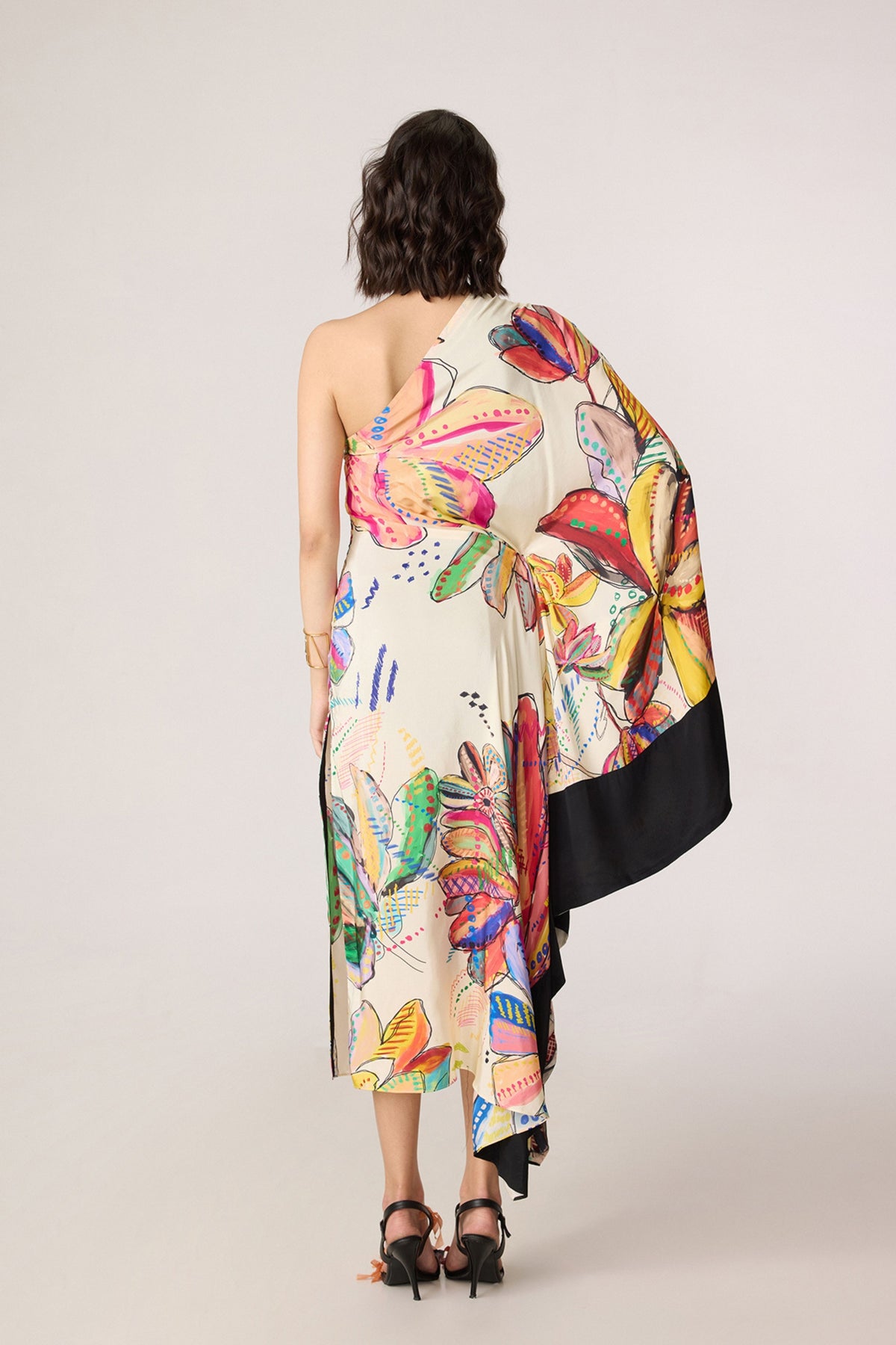 Tira Kaftan