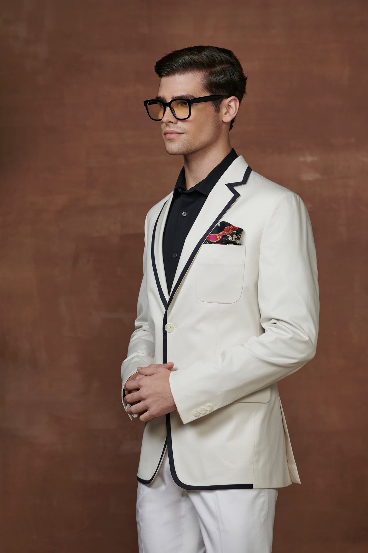 Classic White Contrast Western Jacket