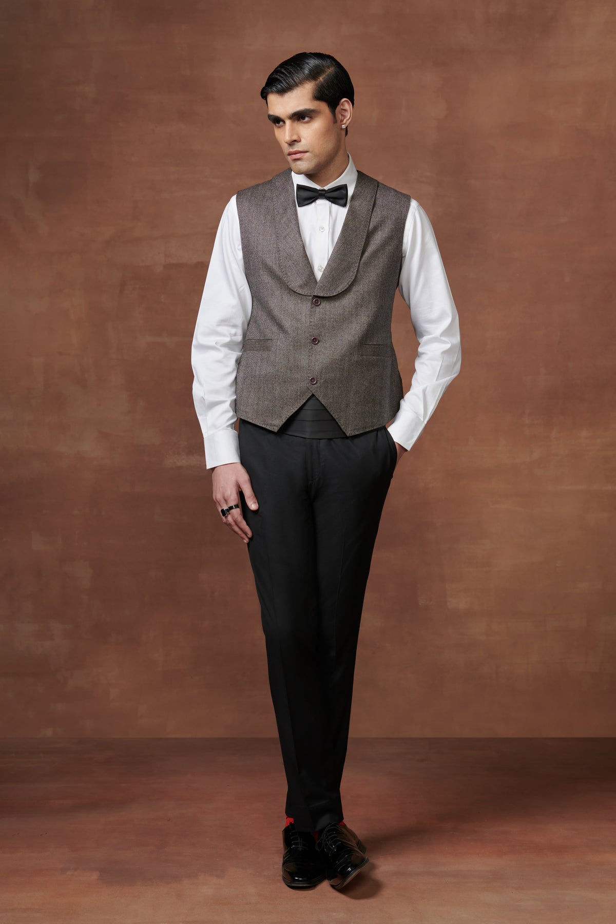 Raghavendra Rathore Jodhpur Serenade V shaped Dinner Waistcoat Elahe