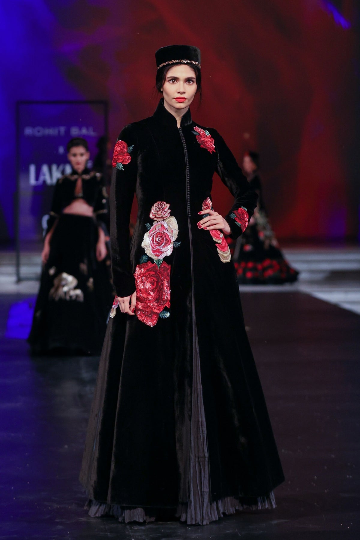 Embroidered Velvet Long Jacket