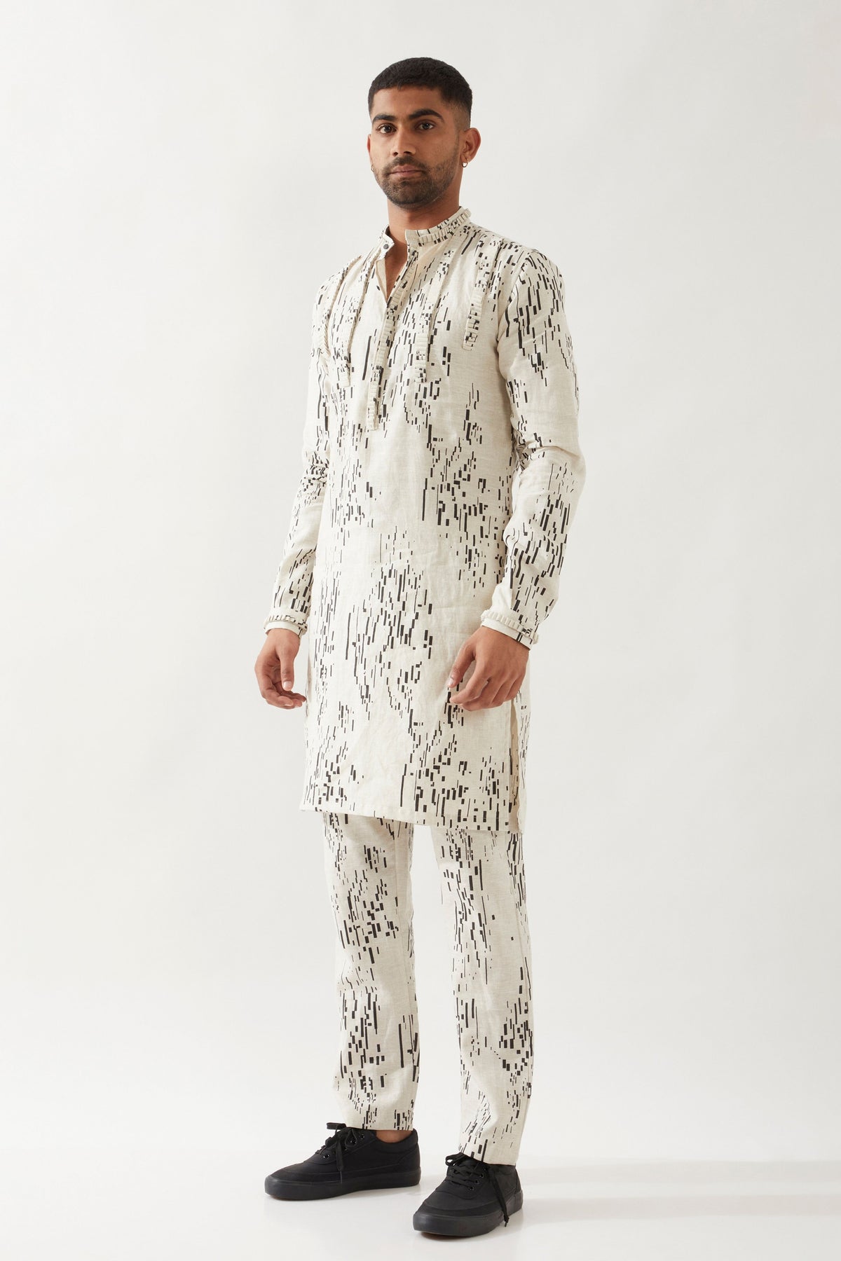 Elijah Bricks Ivory Kurta Set