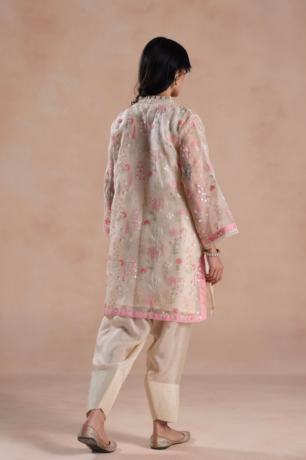 Eraya Ivory Kurta Set