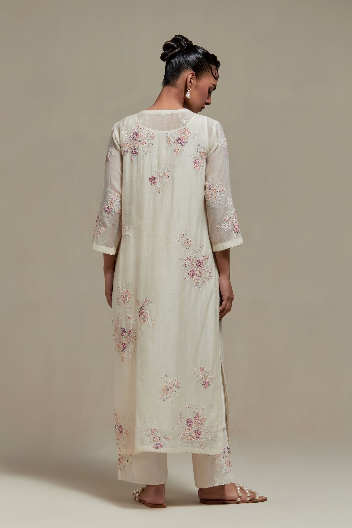 Pink Floral Kurta And Pants