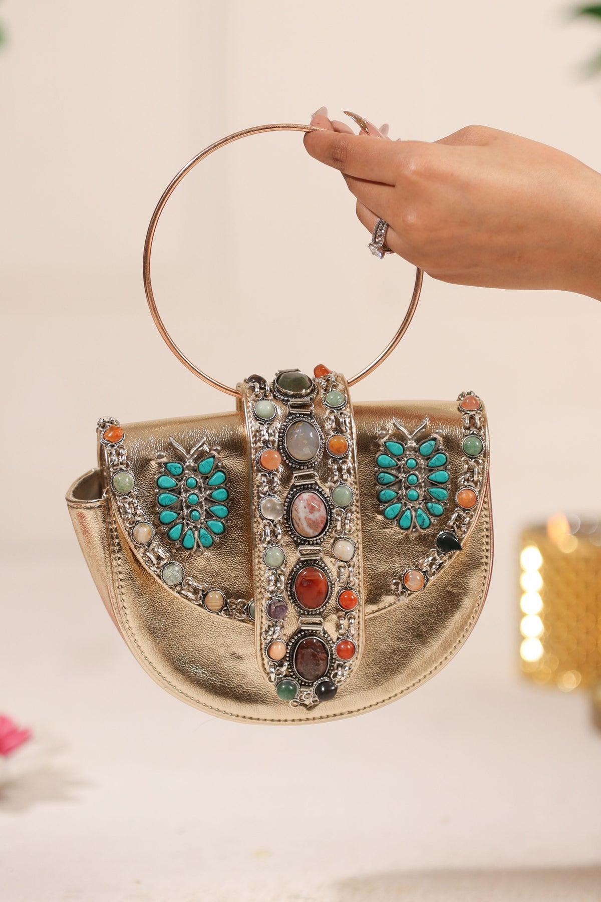 Ratnakaari Clutch