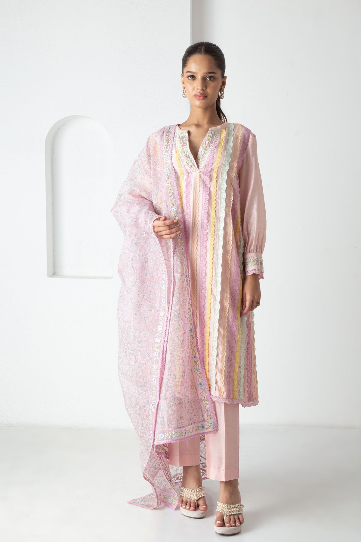 Inari Kurta Set