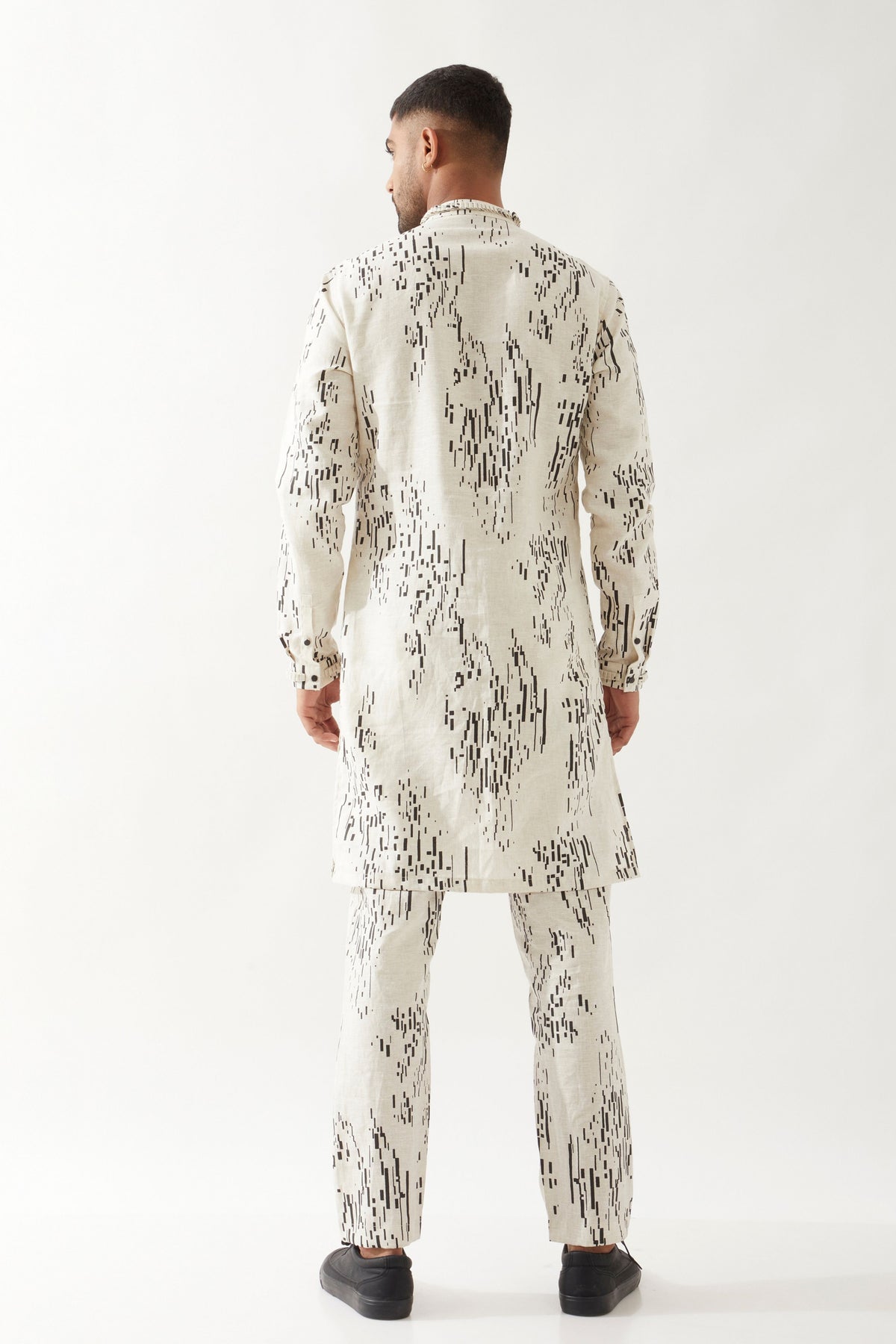 Elijah Bricks Ivory Kurta Set