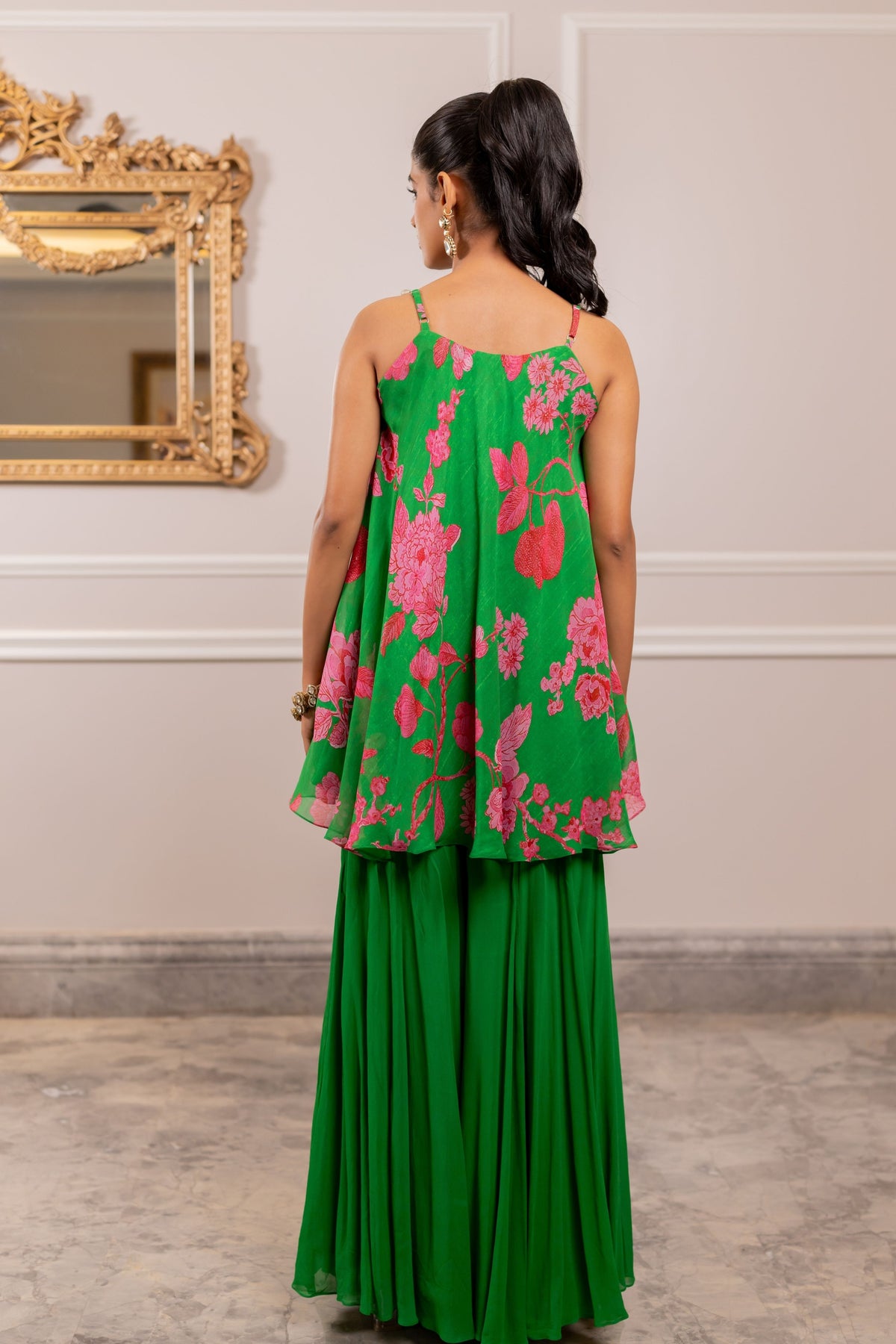 Heidi Sharara Set in Green
