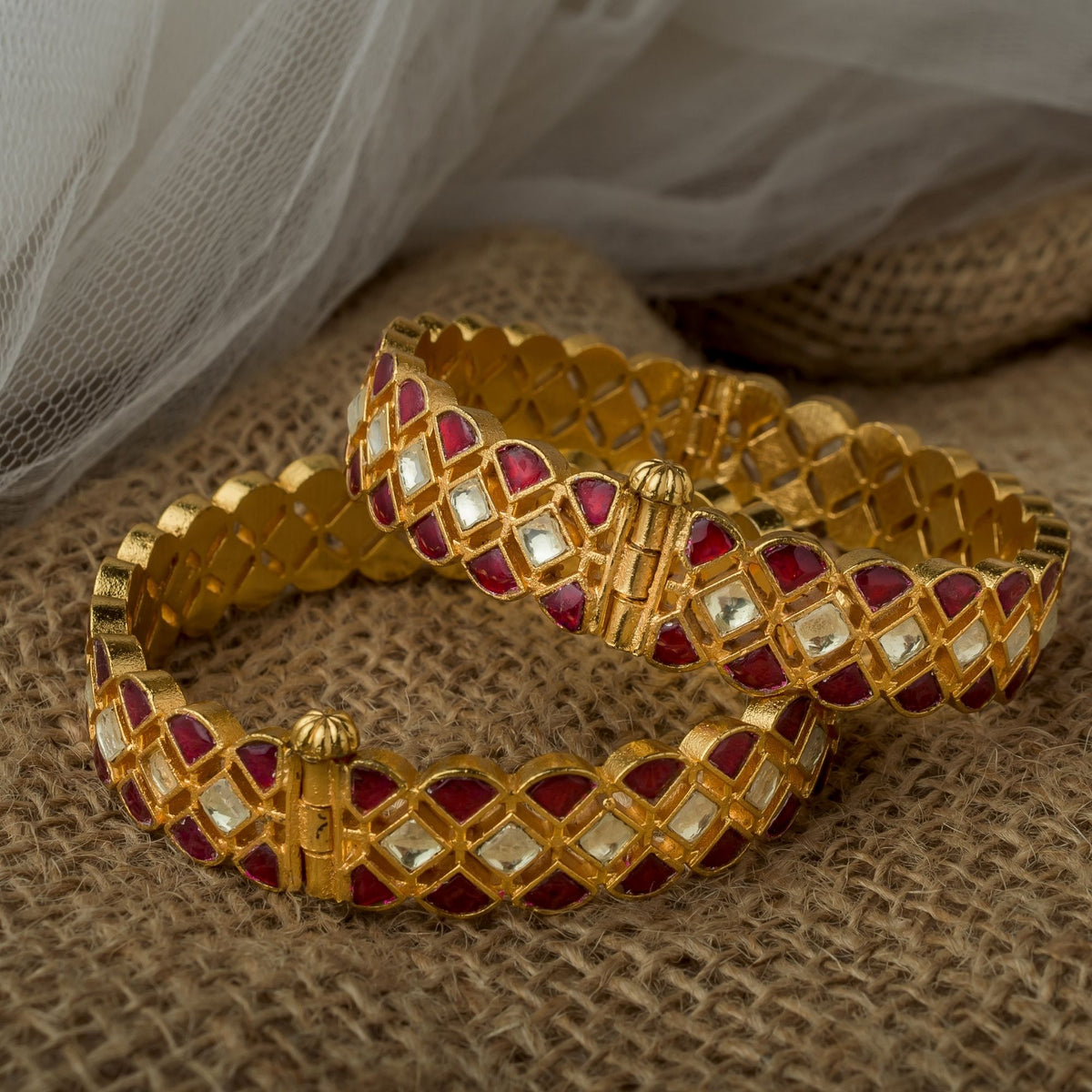 Gold Plated Red Womens Kundan Bangles