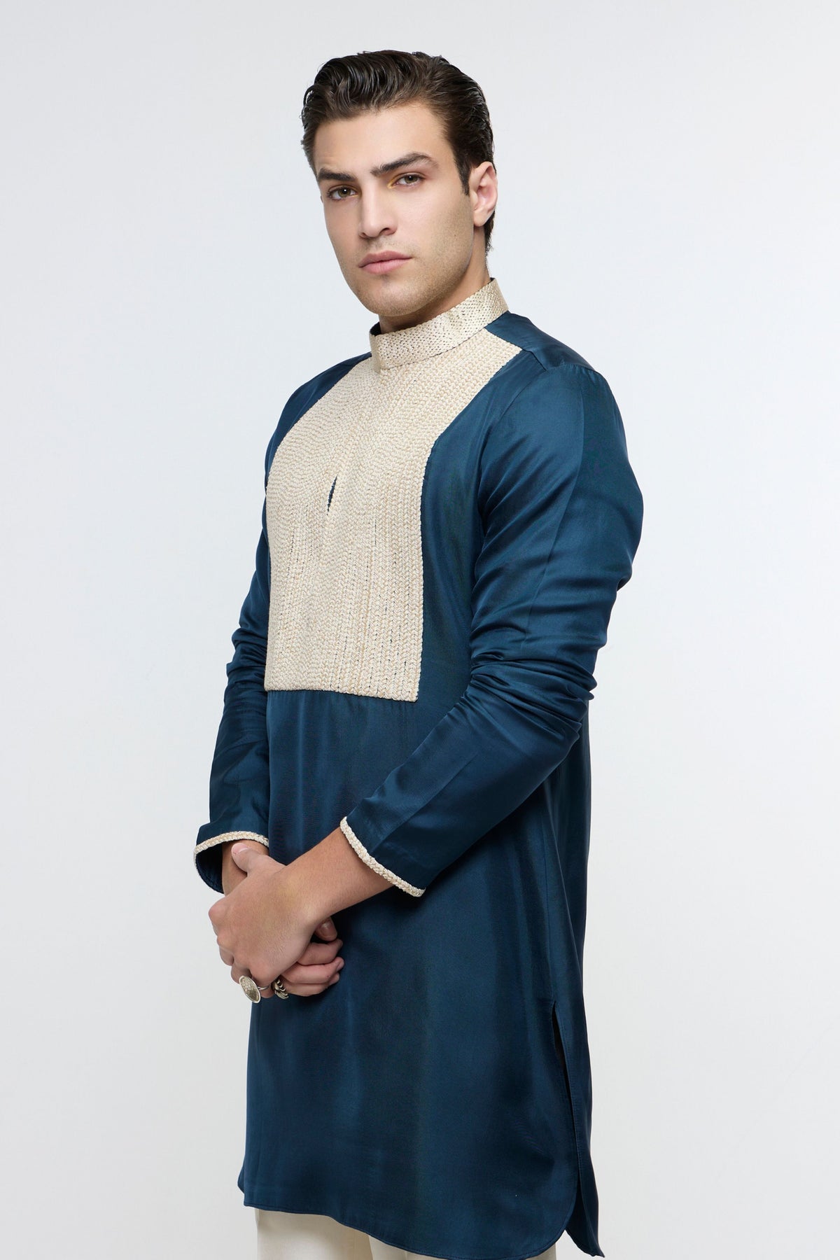 Falak Kurta Set