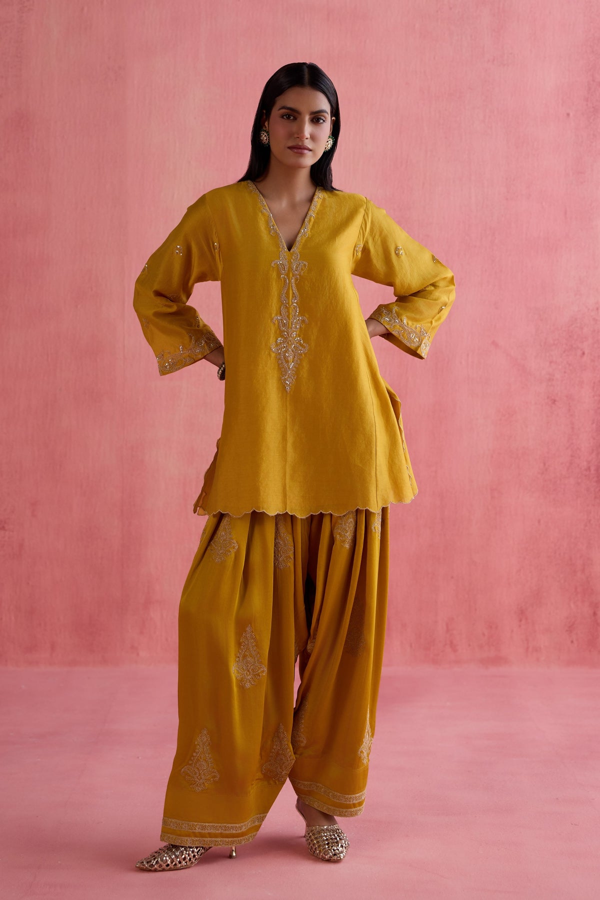 Noor Mustard Kurta Set