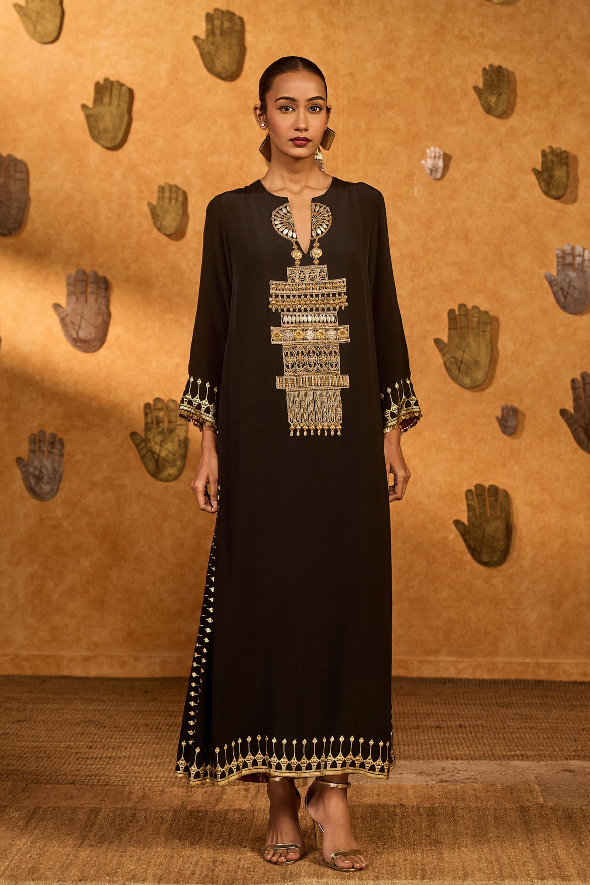 Black Desert Kaftan