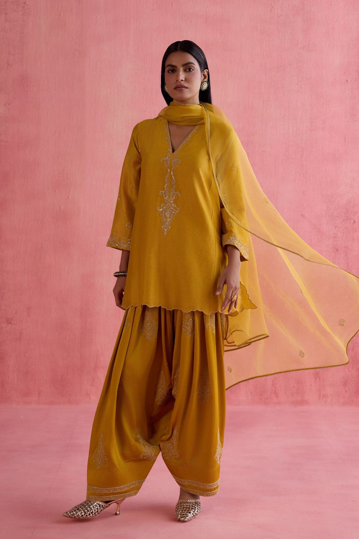 Noor Mustard Kurta Set