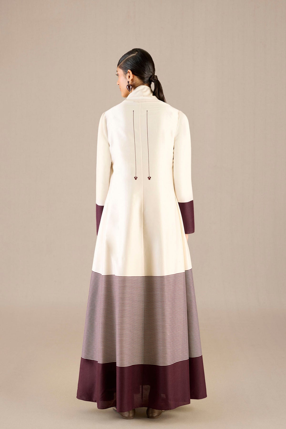 Nakhat Abaya Set