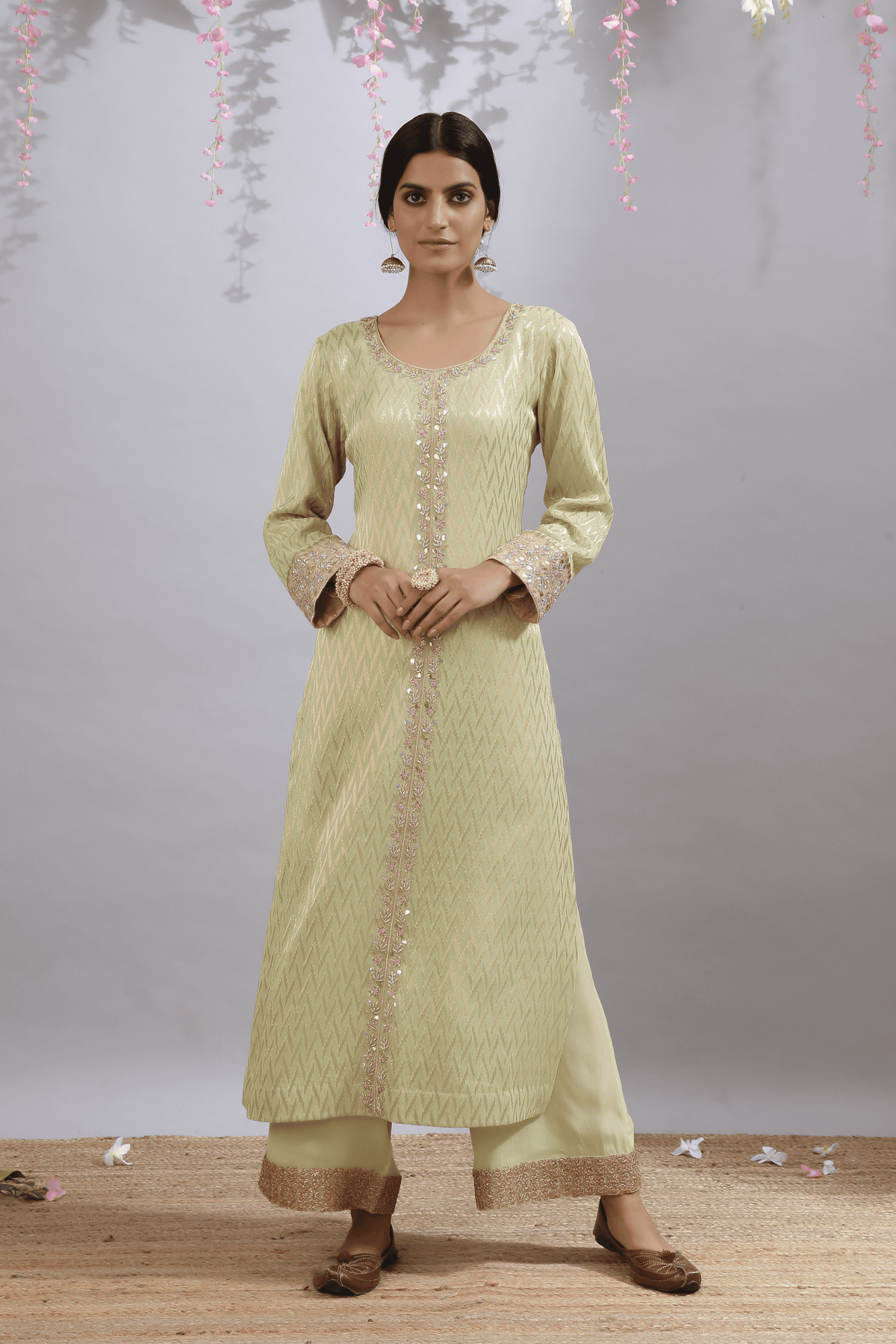 Bageecha Gottiya Green Kurta Set